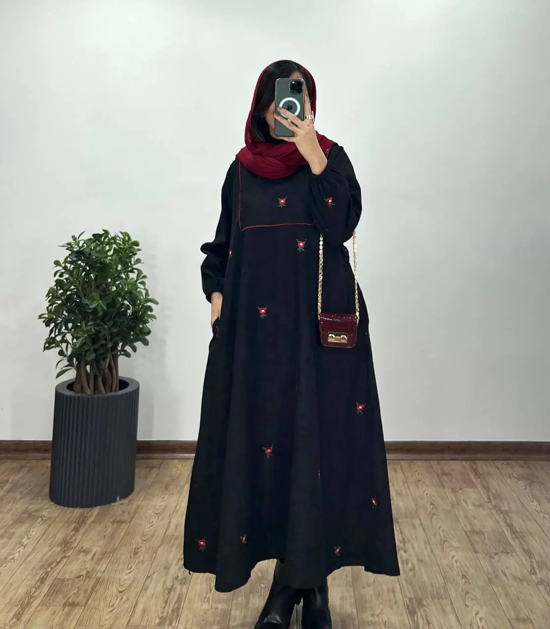 پیراهن مانتویی گلدوزی مهیاس